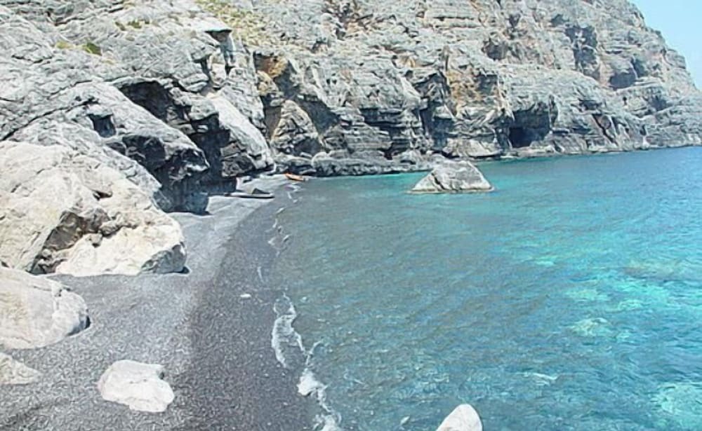 Anemolia Villa