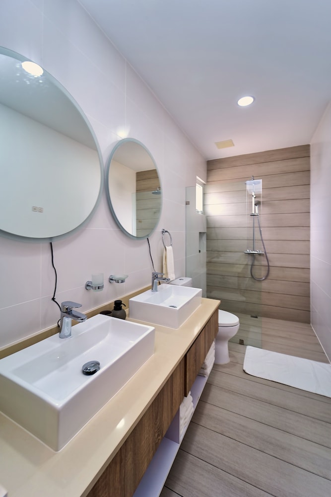 Coral Breeze Beach Apartment Punta Cana