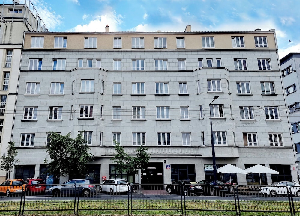 Noclegi Stadion Bed & Breakfast