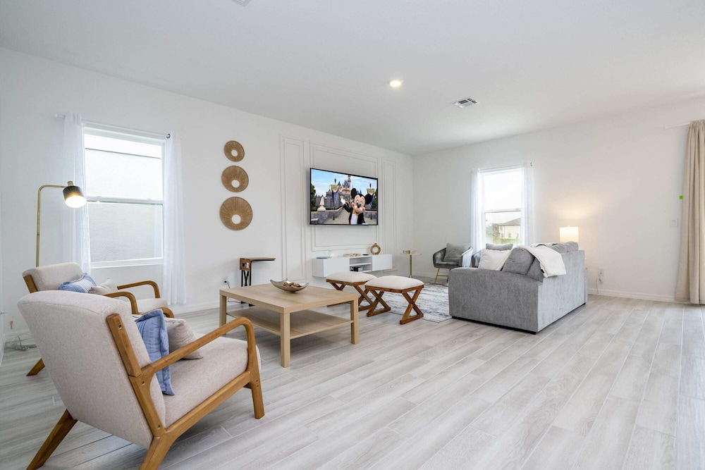 Gorgeous 4Bd W/ Gameroom Close To Disney @ Glen West Haven 2198