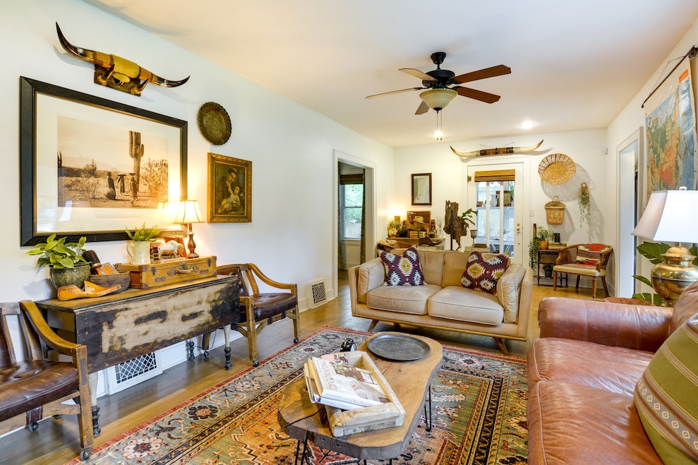Springfield Vacations - Whimsical Cottage Near Springfield Art Museum! - Property Image 31