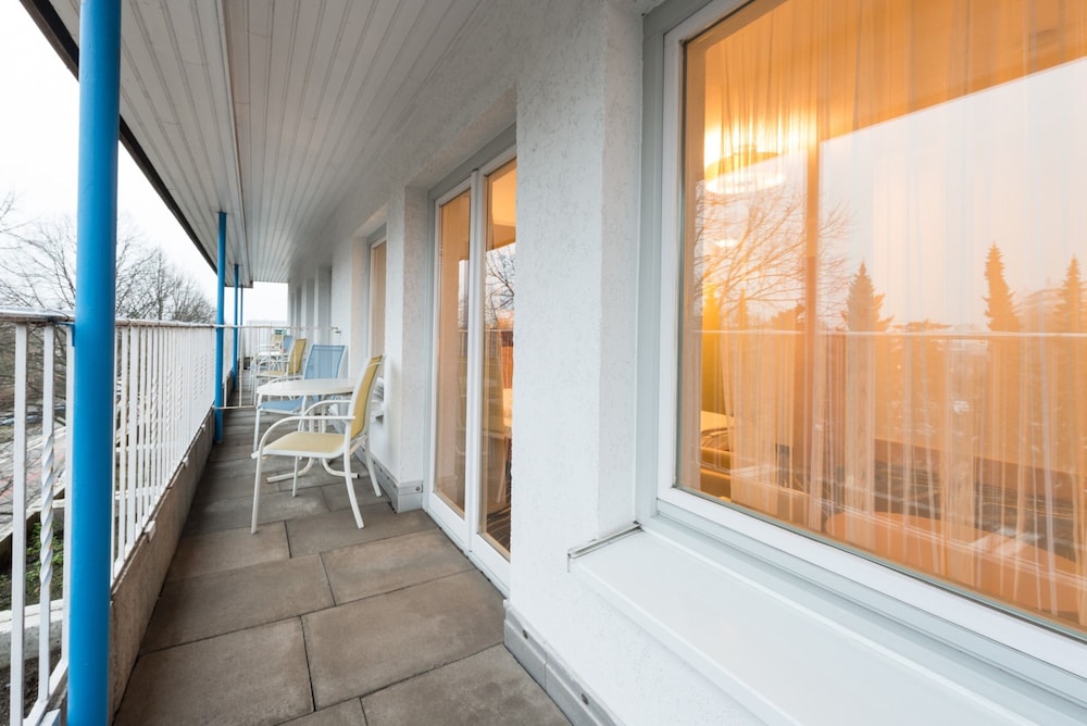 Hamburg Vacations - Heikotel Hotel Windsor - Property Image 64