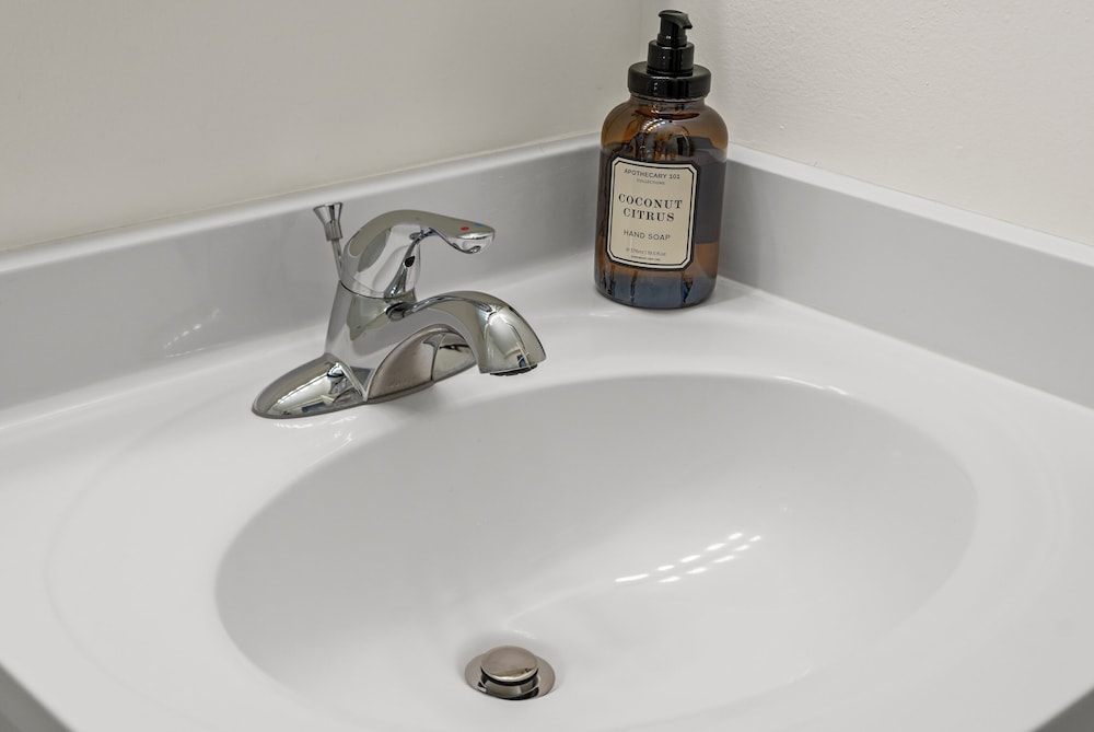 Furnished Apartment Near Longwood