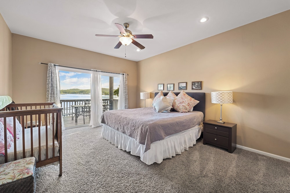 Lakefront Ozarks Home: Tiki Bar, Pool, Deck, Views