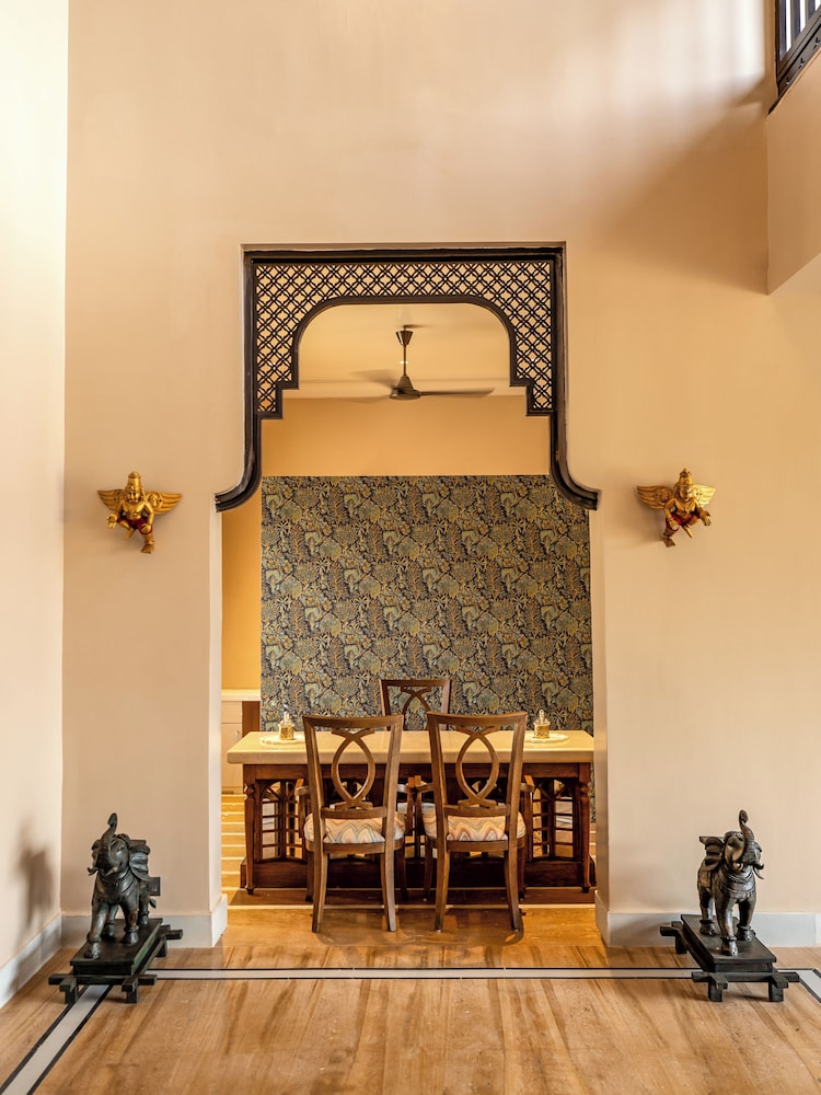 DEV BAGH LUXURIOUS PRIVATE SUITES