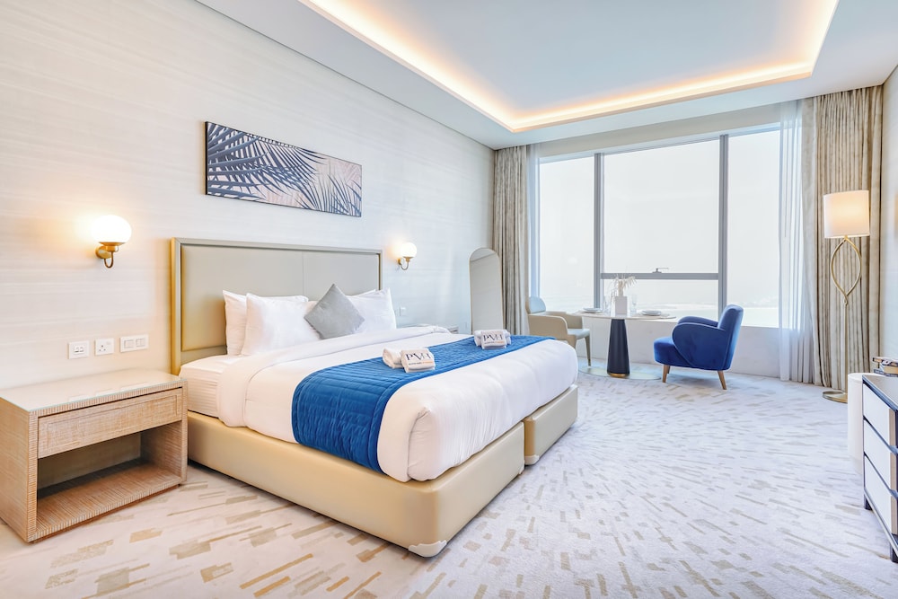 PVH - Inviting Studio - Palm Tower