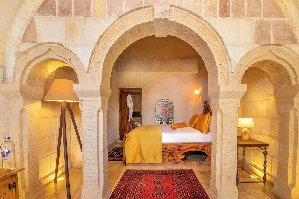 Onur cave cappadocia