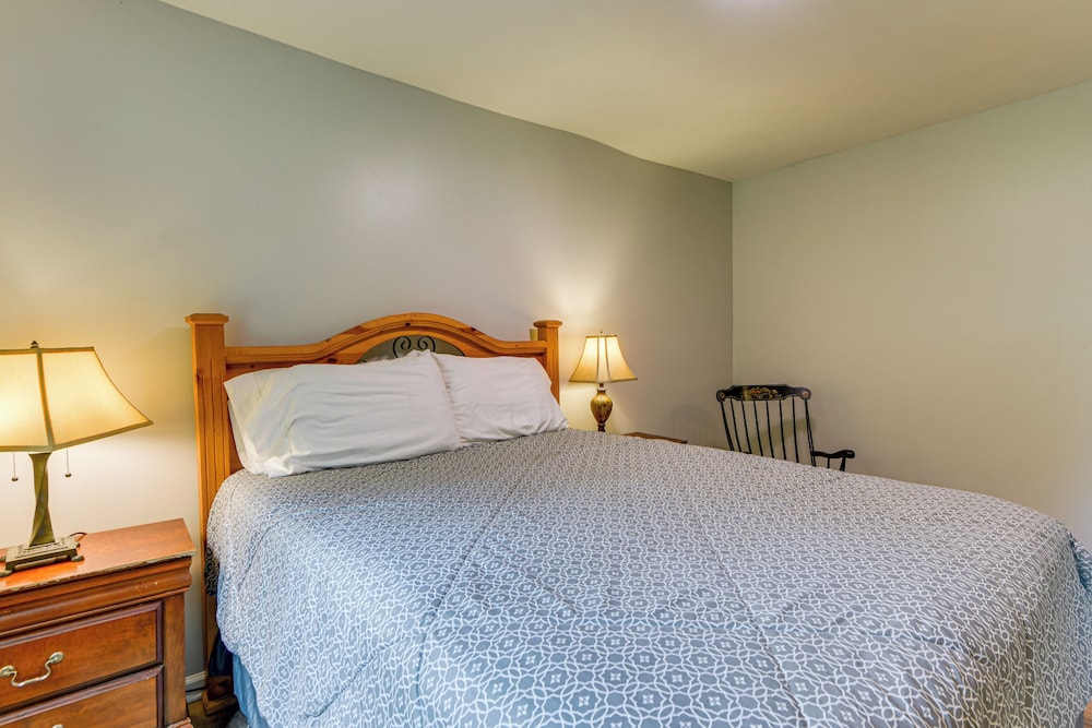 Hike, Swim & Explore: Secluded Hideaway in Shiloh!