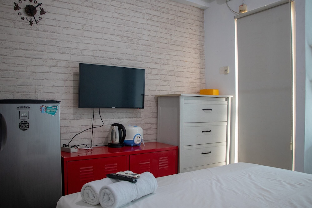 Comfy Studio At Pakubuwono Terrace Apartment
