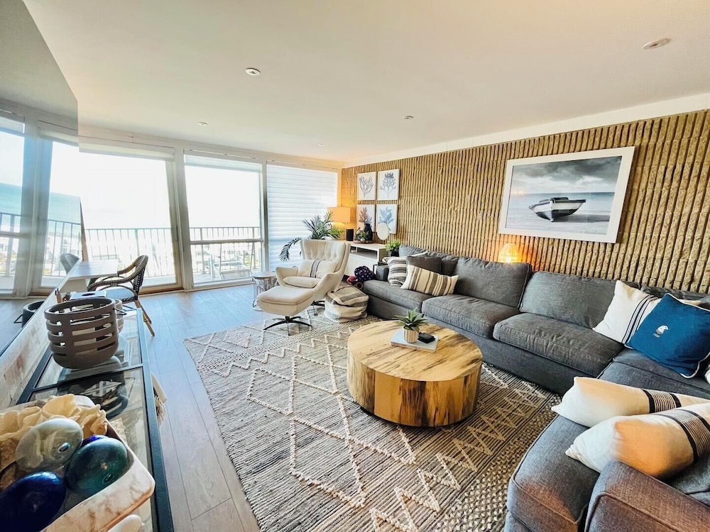 Ocean Drive 21702