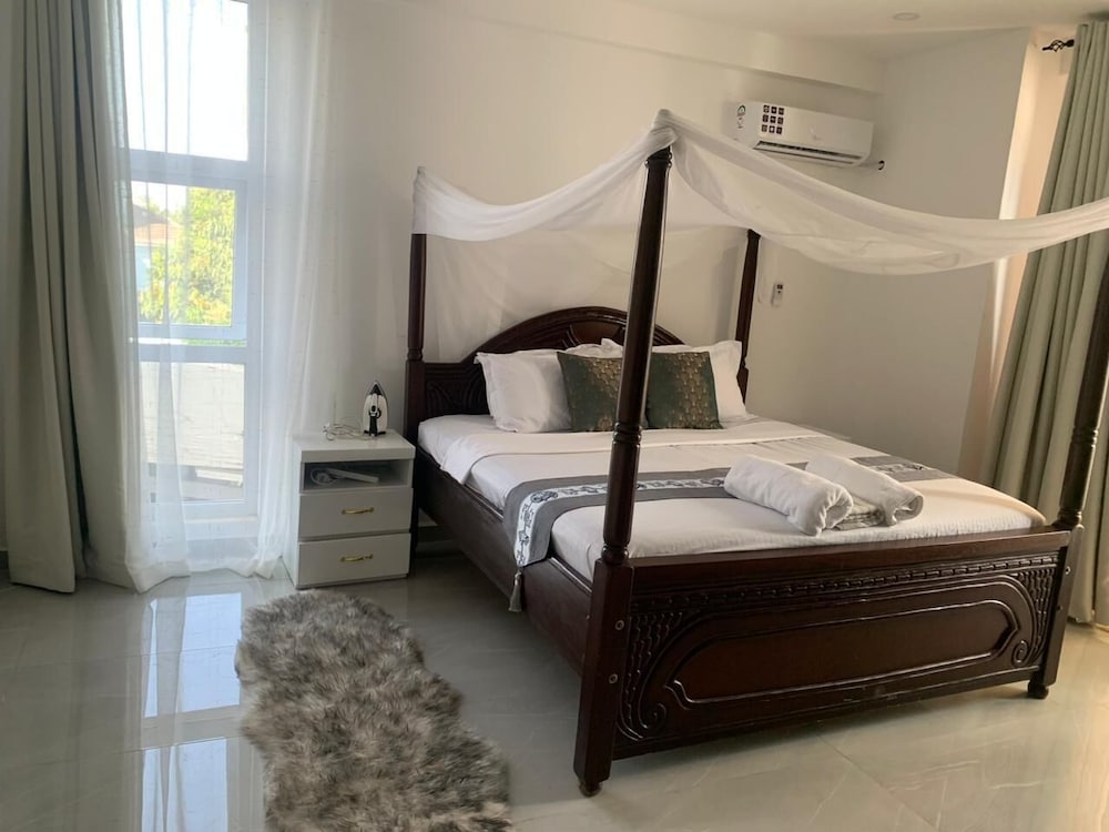 Lux Suites Aqua Gardens Nyali