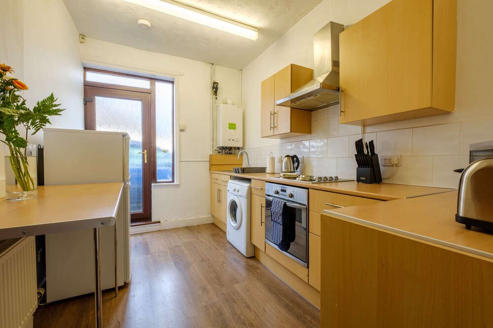 City Road Apartment