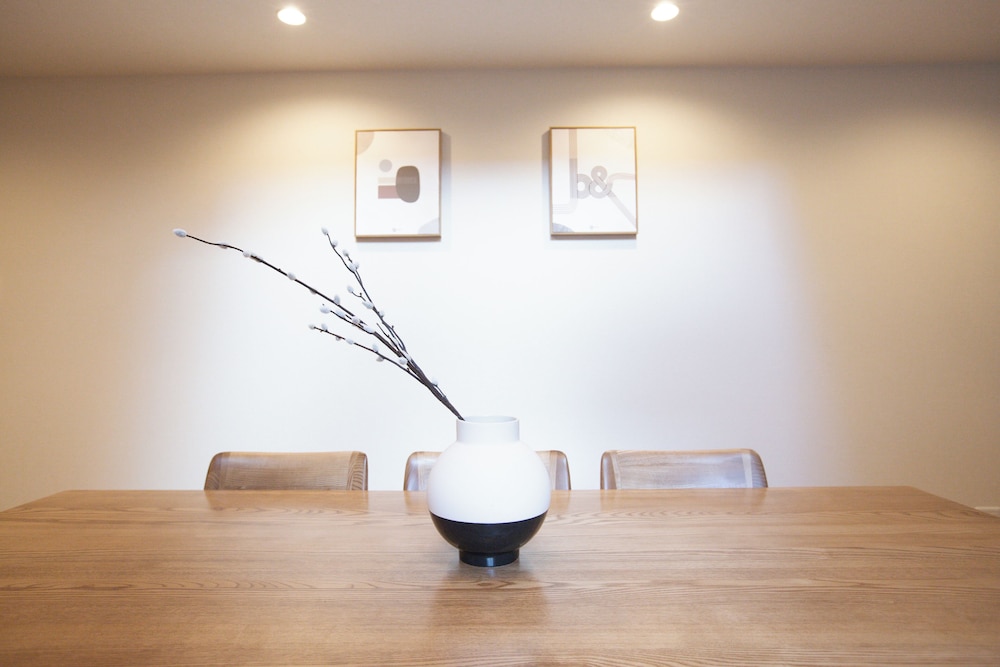 b&FLAT-Hanazono