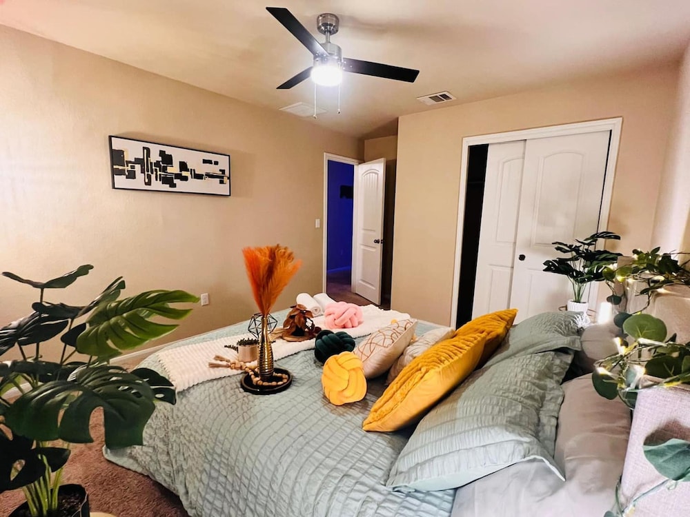 Spacious 4BR Home w Game Room Office Backyard