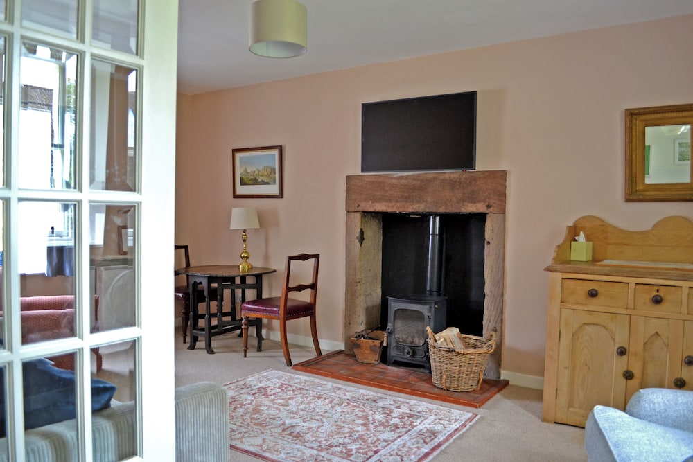 Cardross Estate Holiday Cottages