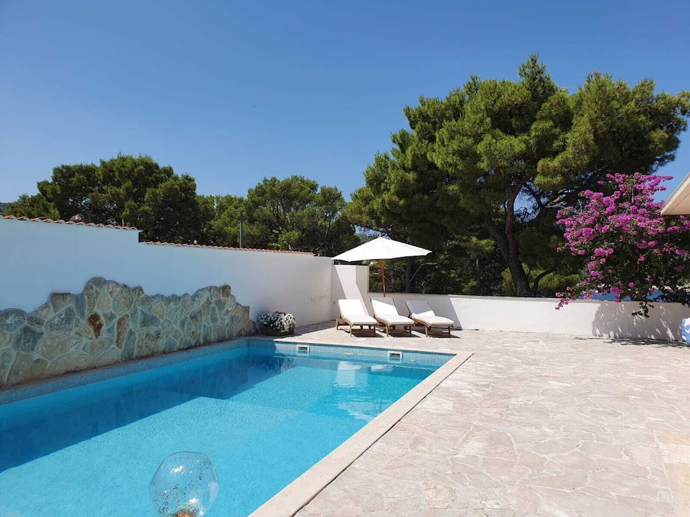 Supetar Vacations - Beautiful Villa With Breathtaking Views - Property Image 9