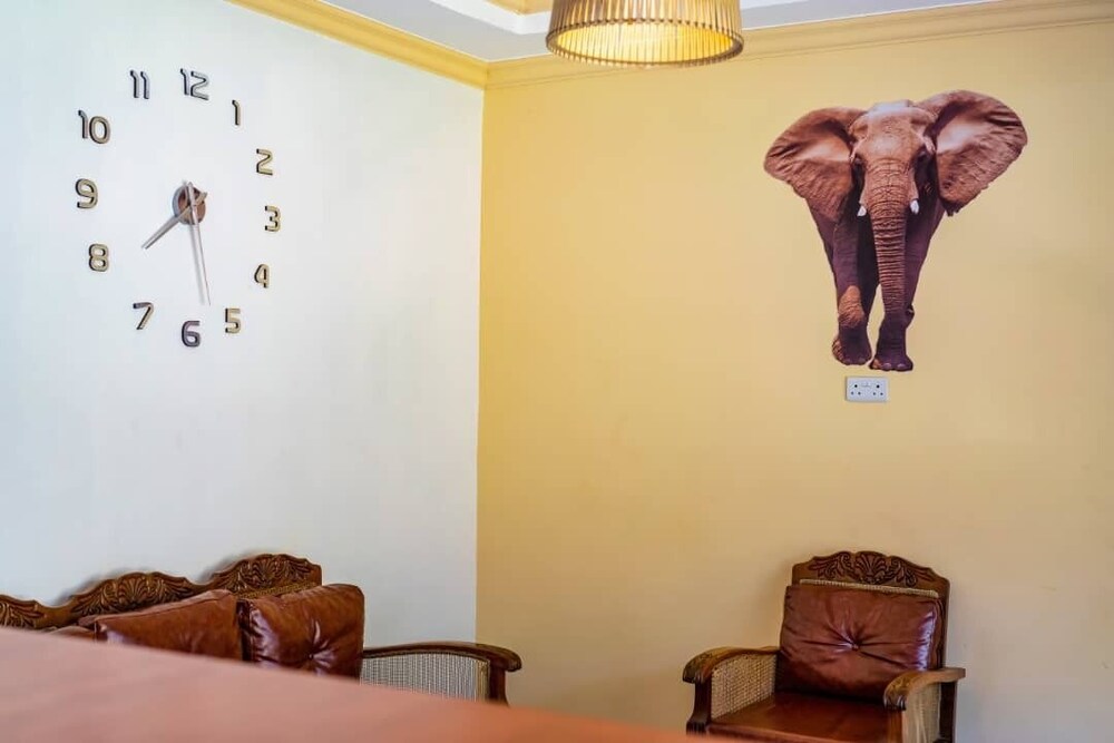 Murugare Lodge