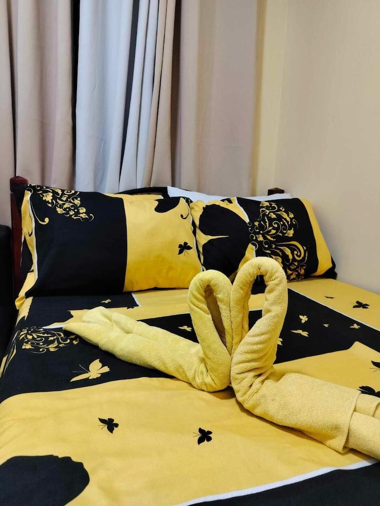 Spacious 1-bedroom Condo in Quezon City With Private Pool