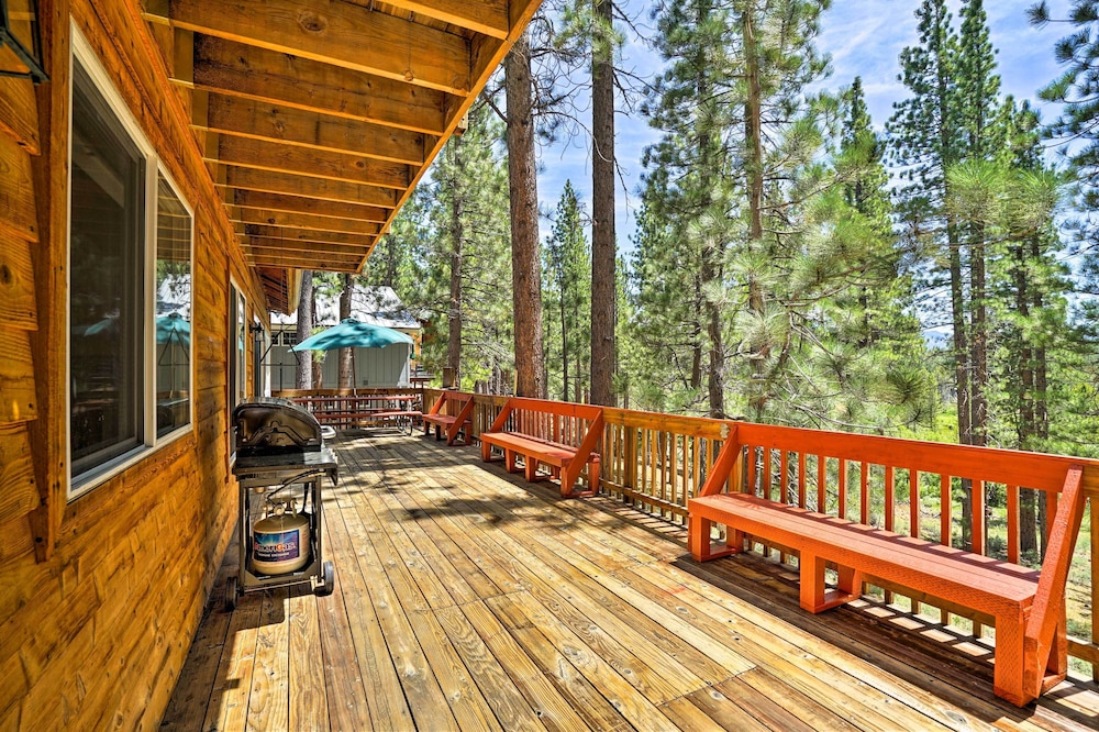 Lake Tahoe Vacations - South Lake Tahoe Home w/ Deck: 4 Mi to Heavenly! - Property Image 13