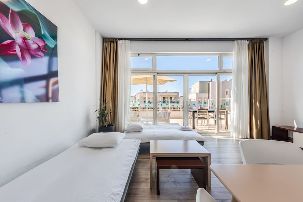 1-bedroom Retreat at Gjiri i Lalzit - Zambaku