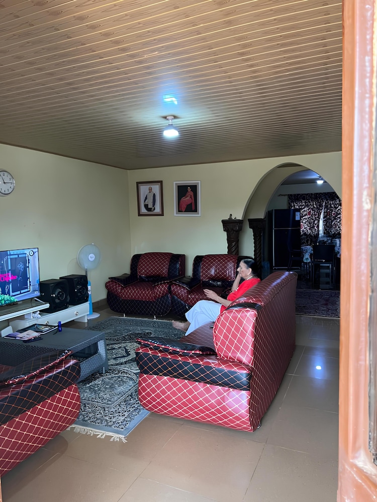 yogi homestay