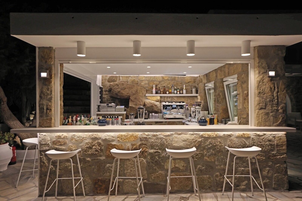 Adikri Villas & Suites
