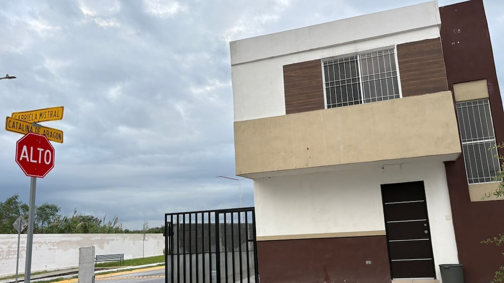 Casa 3 recámaras cerca del aeropuerto