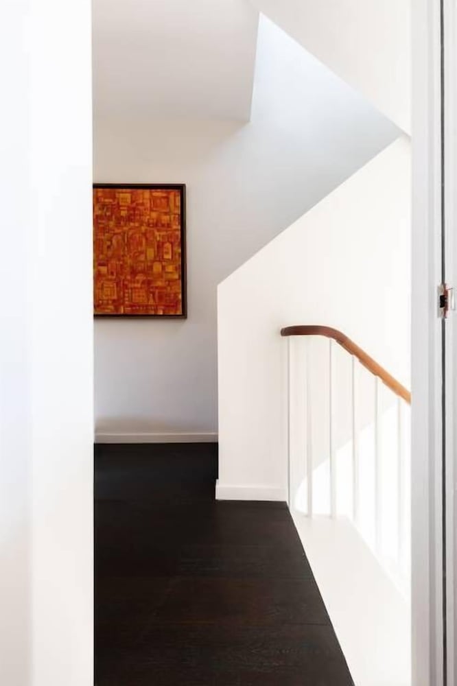 Albert Street V by Onefinestay