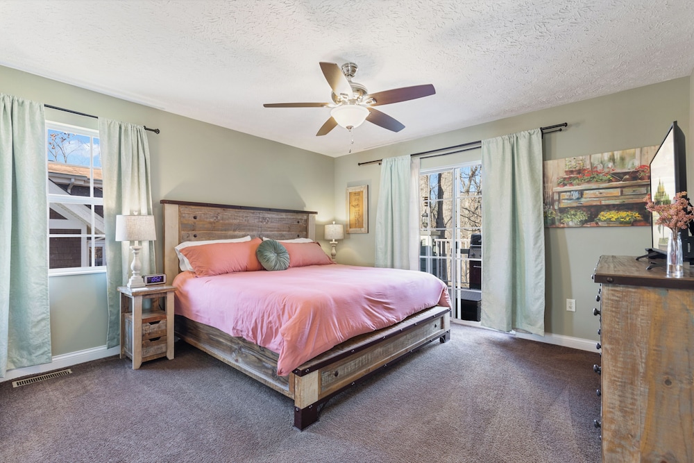 A Dolly Good Time