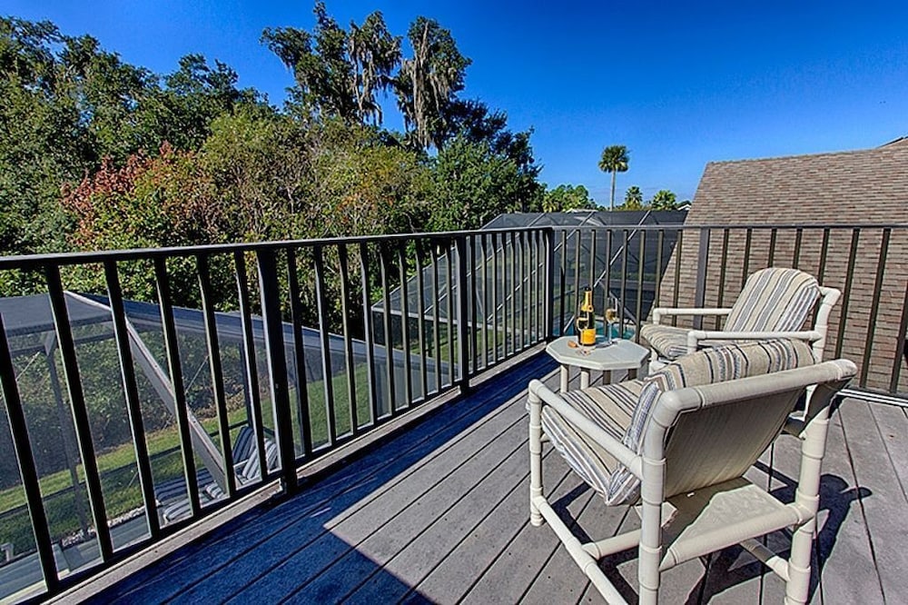 Charming 4-bedroom Villa With Pool & Spa, Only 15 Minutes From Disney!