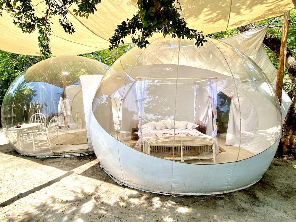 Rock and Sea Resort