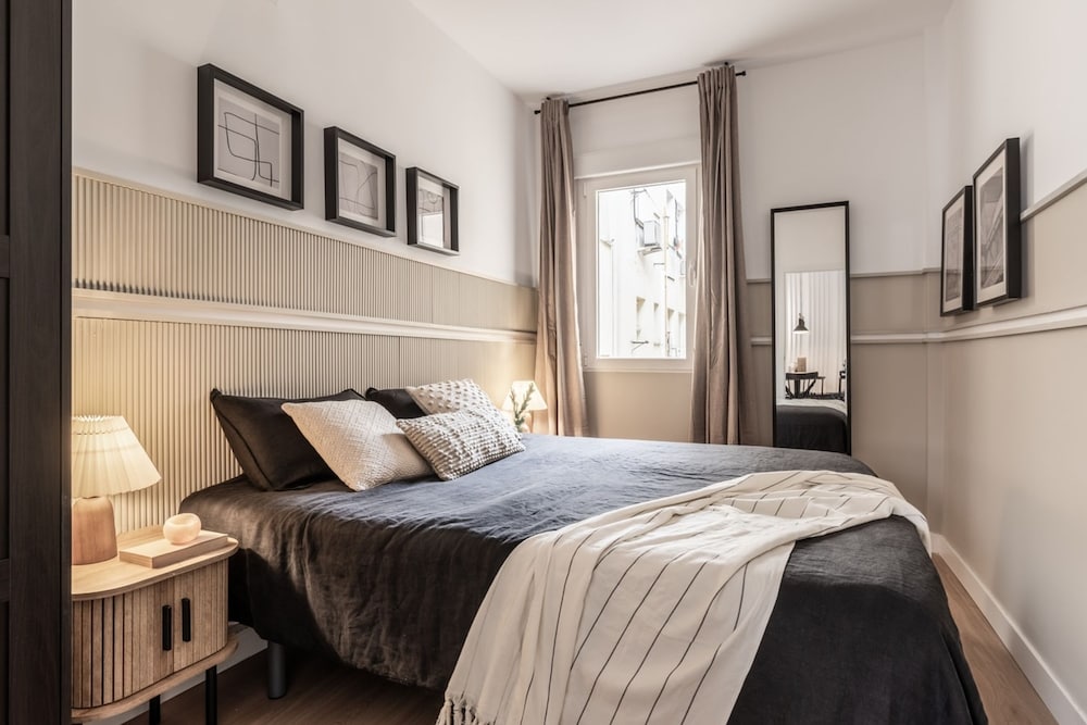 Sofia - 4 Bedrooms and Balcony in O Donell