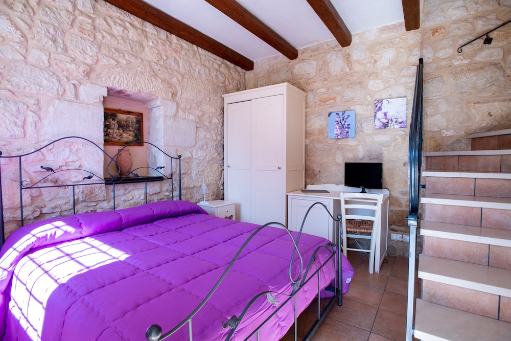 Borgo Monachella