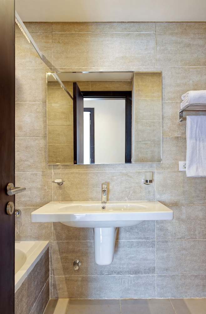 VESTA - Cairo Festival City Residence