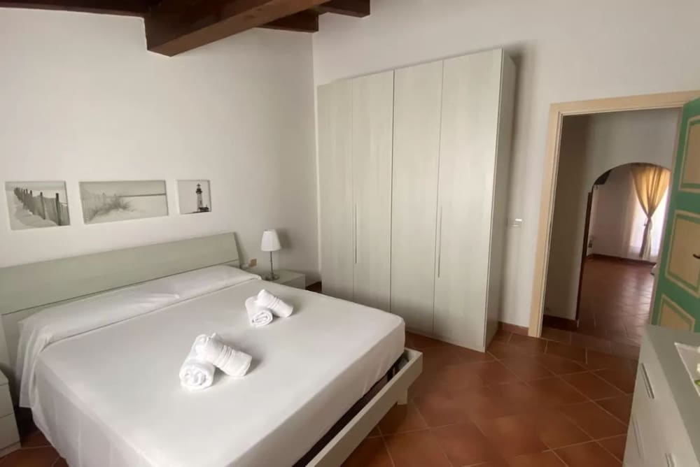 Delightful sea View Apartment With Veranda