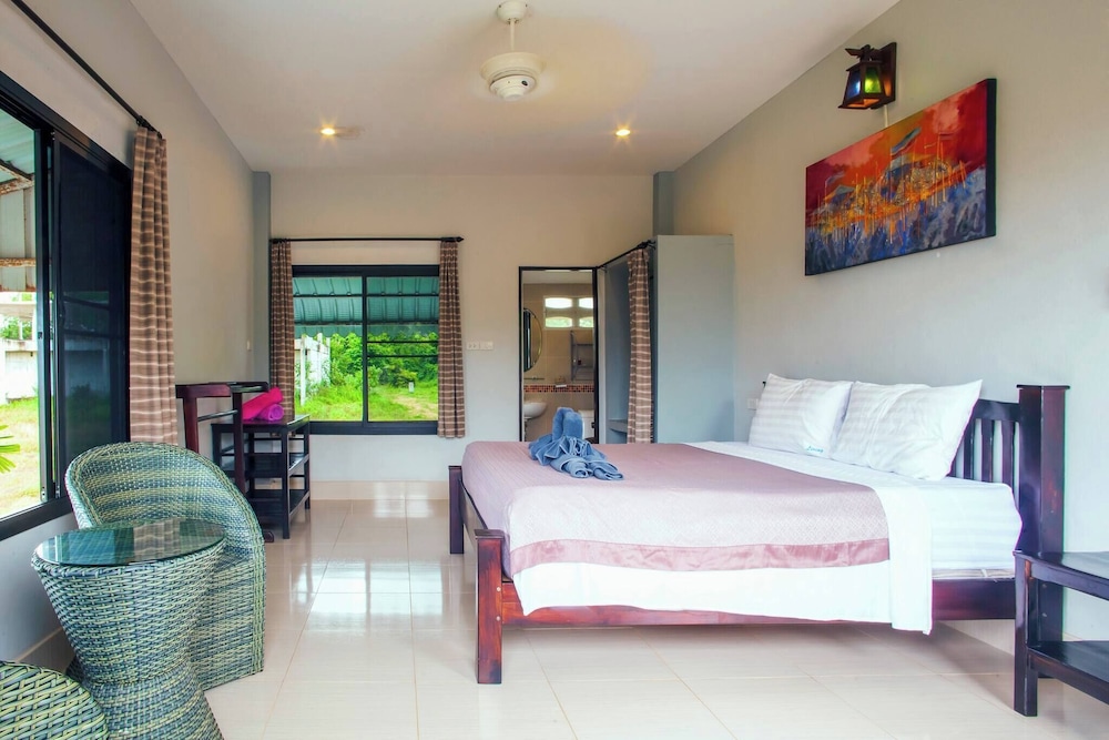 150 m From a Paradise Beach 3 Bedrooms Pool
