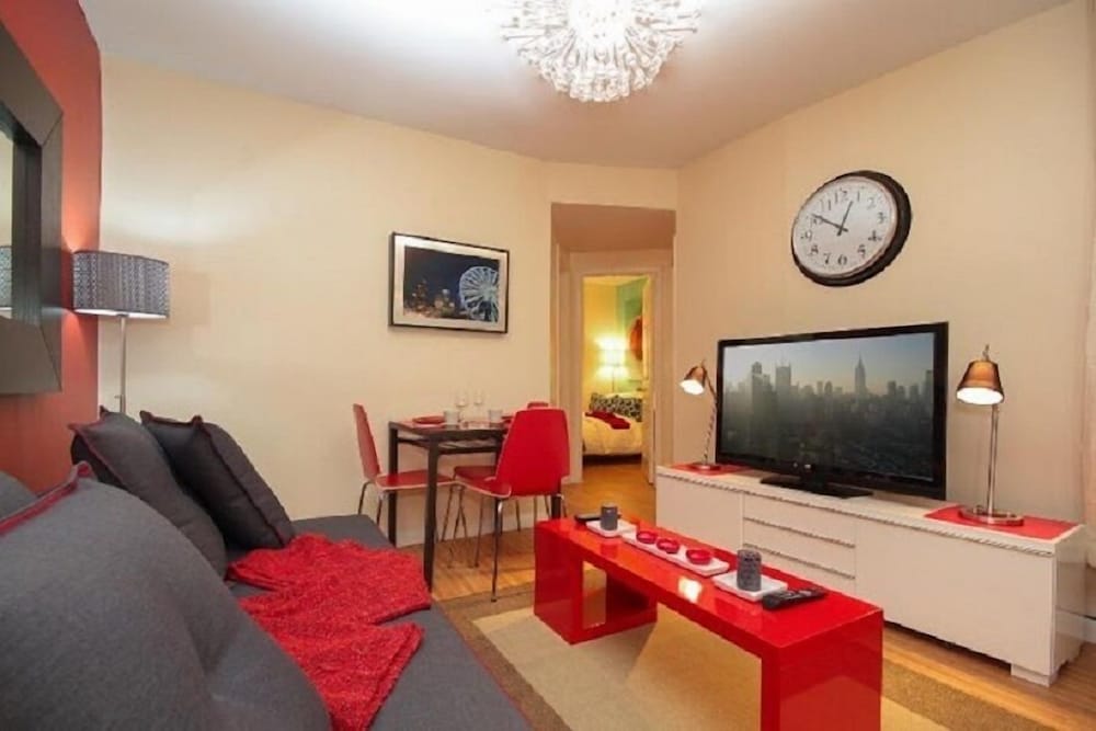 Hamilton Heights Stylish Apartments