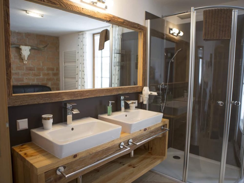 Delightful Holiday Home With Sauna