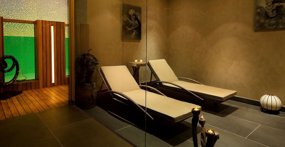 Doubletree by Hilton İstanbul Moda - Image 11