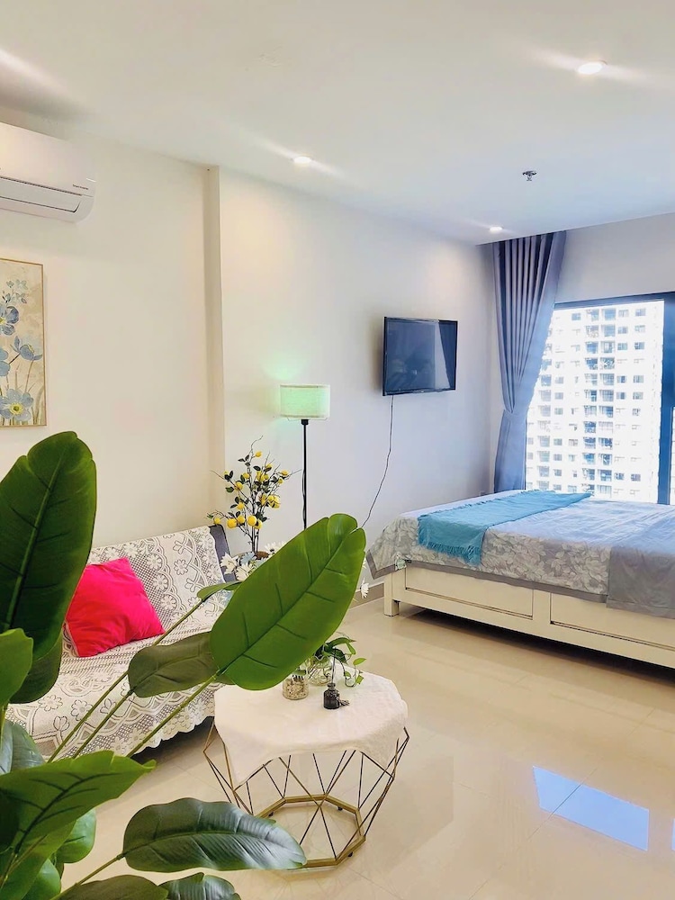 Vinhomes Grand Park Luxury Apartments
