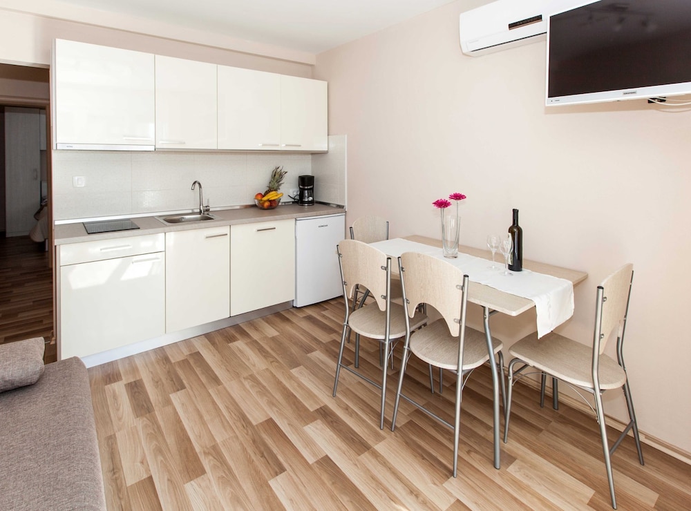 Beachfront Apartments for Relaxing Getaways in Crikvenica