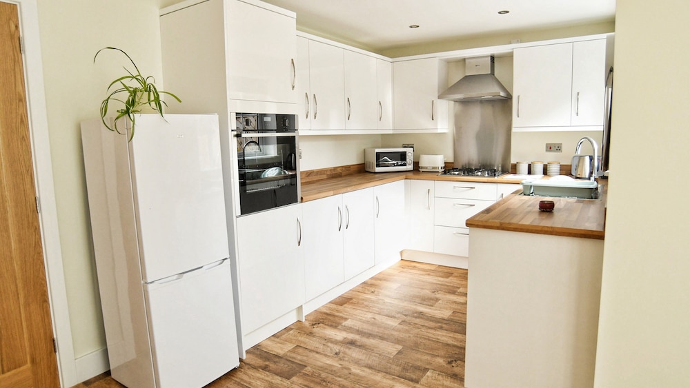 3Bd Gem In The Heart Of Barnetby Le Wold