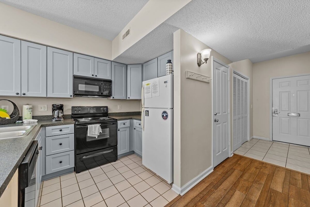 Legends 4595 Unit C 2 Bedroom Condo