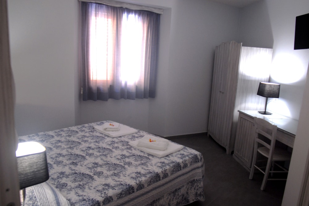 Photo 48