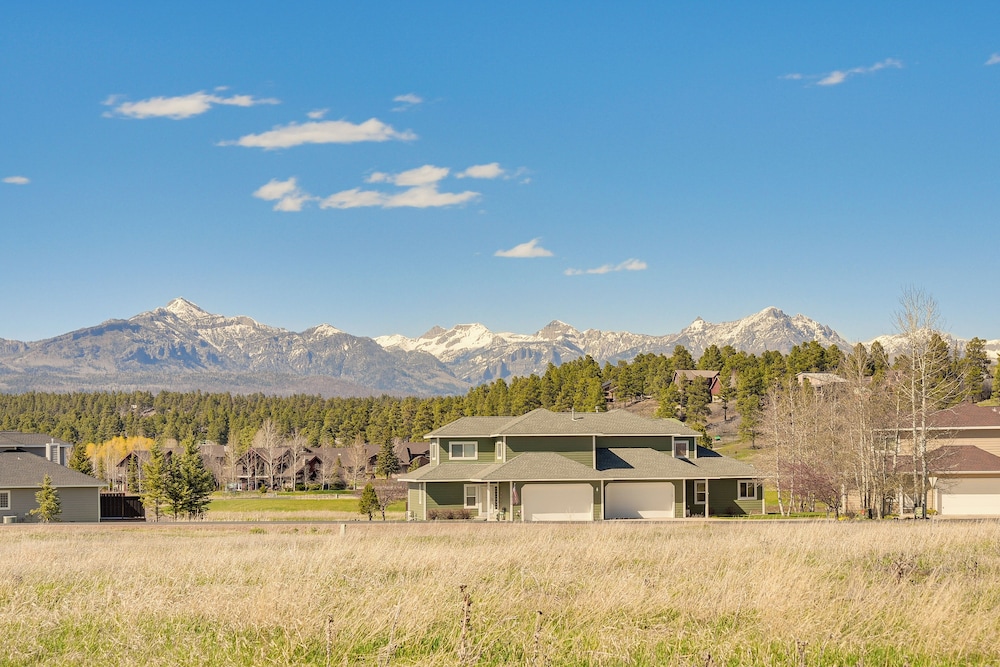 Pagosa Springs Condo w/ Mountain-view Deck