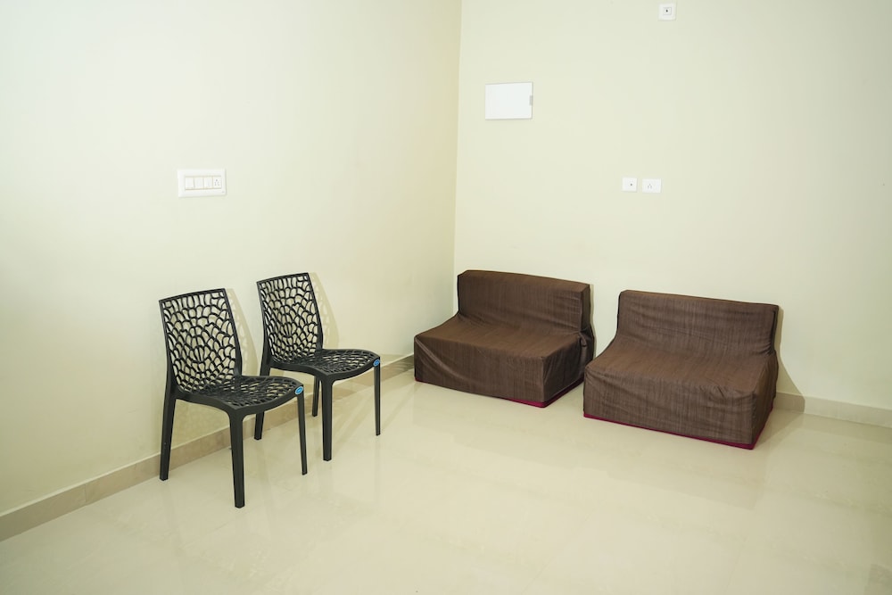 GMR Suites