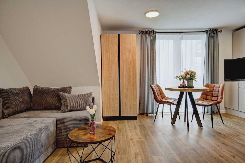 MK Apartments