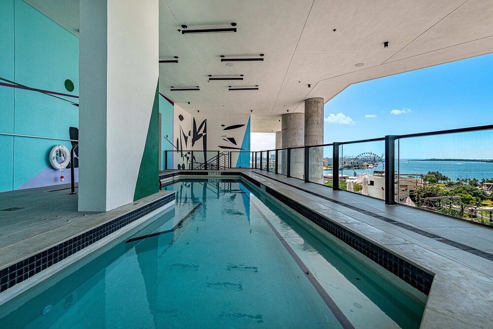 Lux Condo with Stunning Miami Views