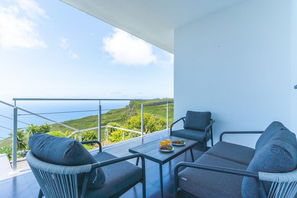 Cape View Villa by Atlantic Holiday