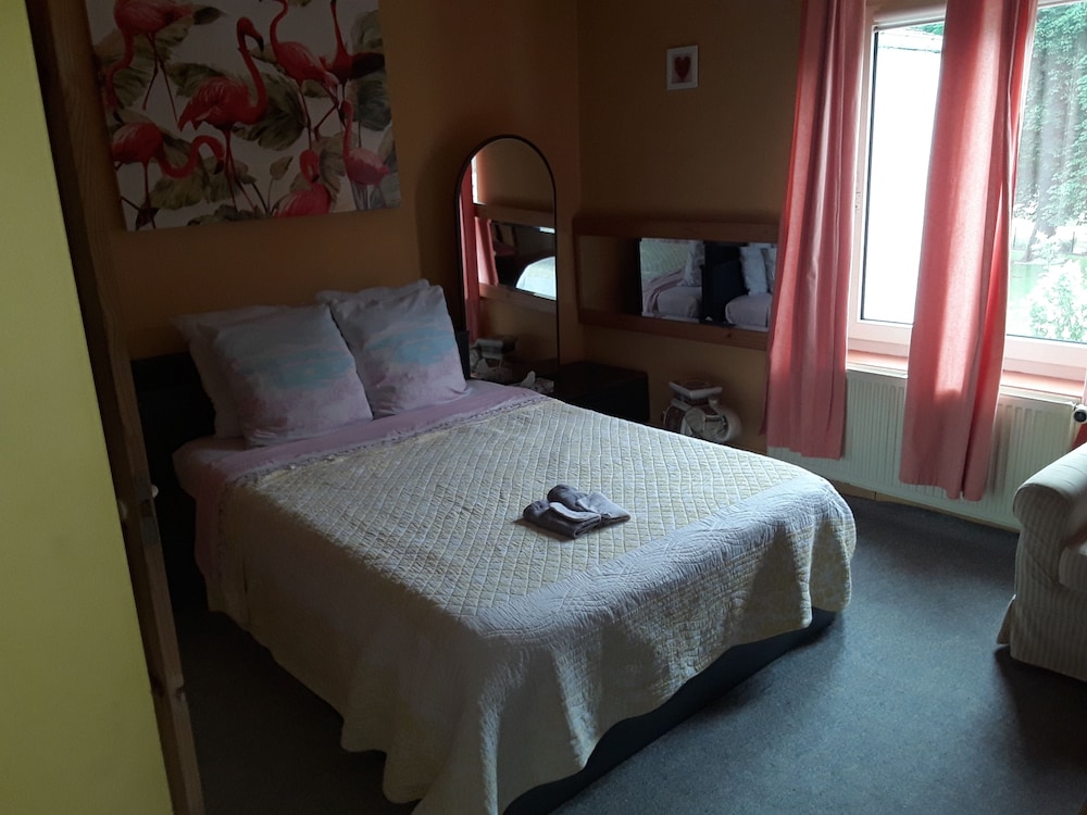 Le Chanteraine view 4